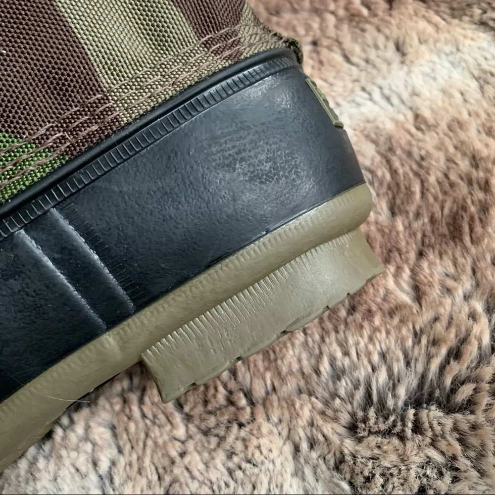 LL Bean Green Camo Quilted Nylon Ankle Boots Slip On Outdoor Hiking 8 - Picture 10 of 13